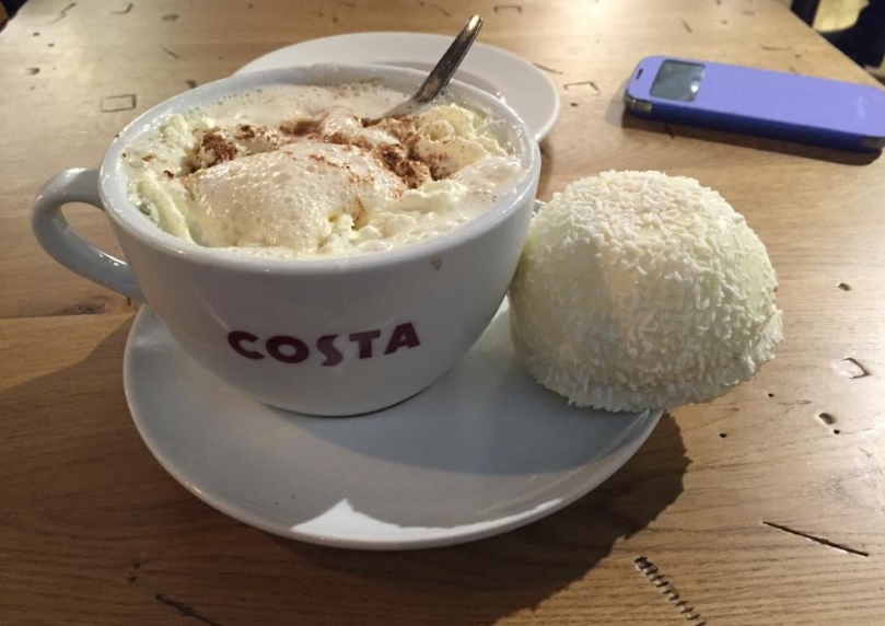 Кофе из Costa Coffee Кружка кофе из Costa Coffee