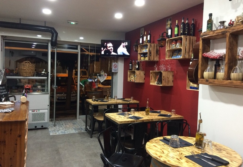 Внутри ресторана L'épizzeria Frédo В ресторане L'épizzeria Frédo