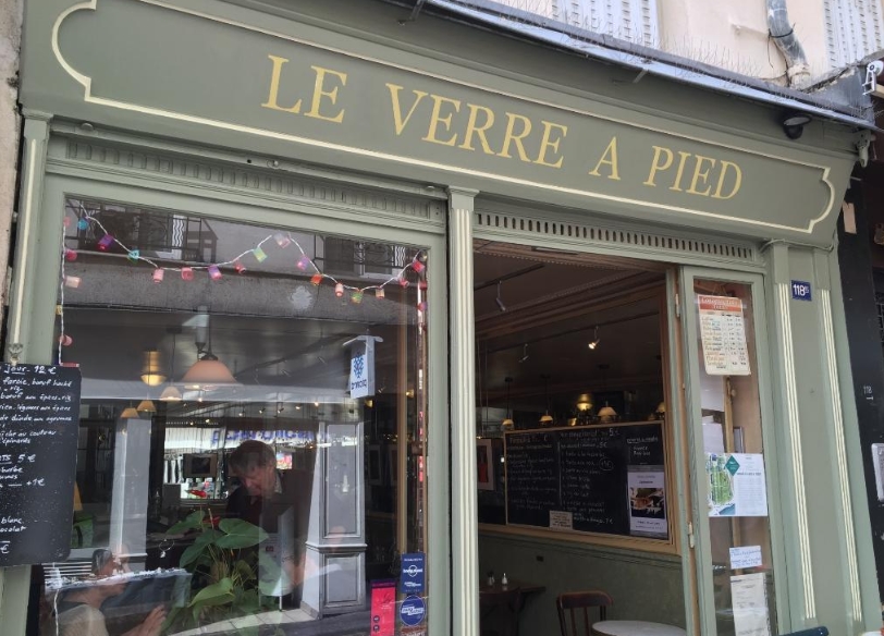 Как выглядит Le verre à pied Ресторанчик Le verre à pied
